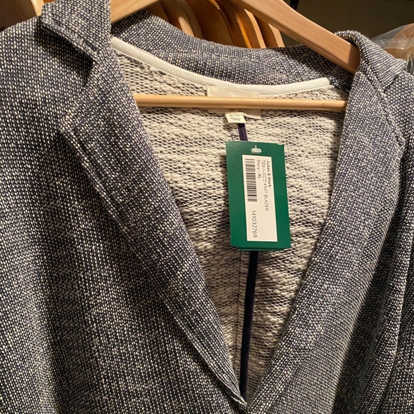 Textured Knit Blazer - Picture 3 of 6